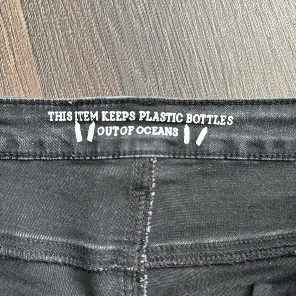 Grace & Lace button fly Black worn soft denim jeans. Eco friendly Sz 10 - Picture 3 of 6